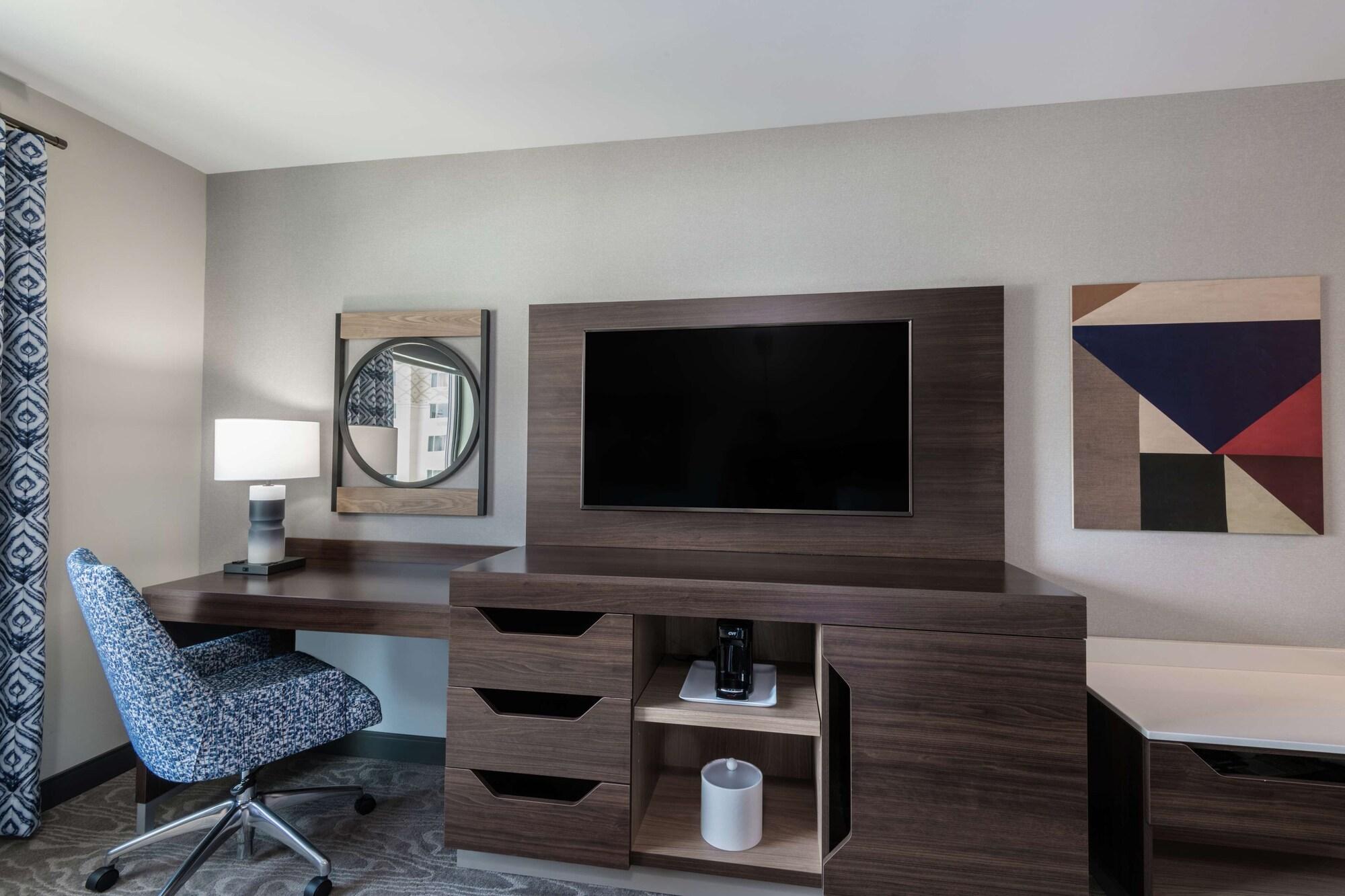 Hampton Inn & Suites Fort Wayne Downtown Esterno foto